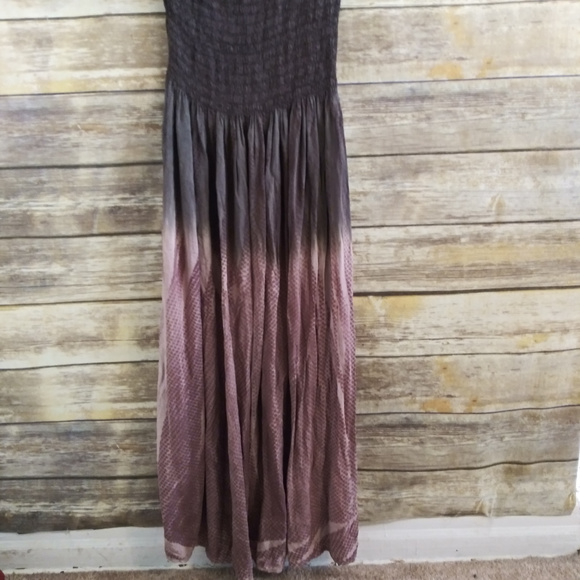 Blue Life Smocked Waist Maxi Dress Size Small - Picture 8 of 8